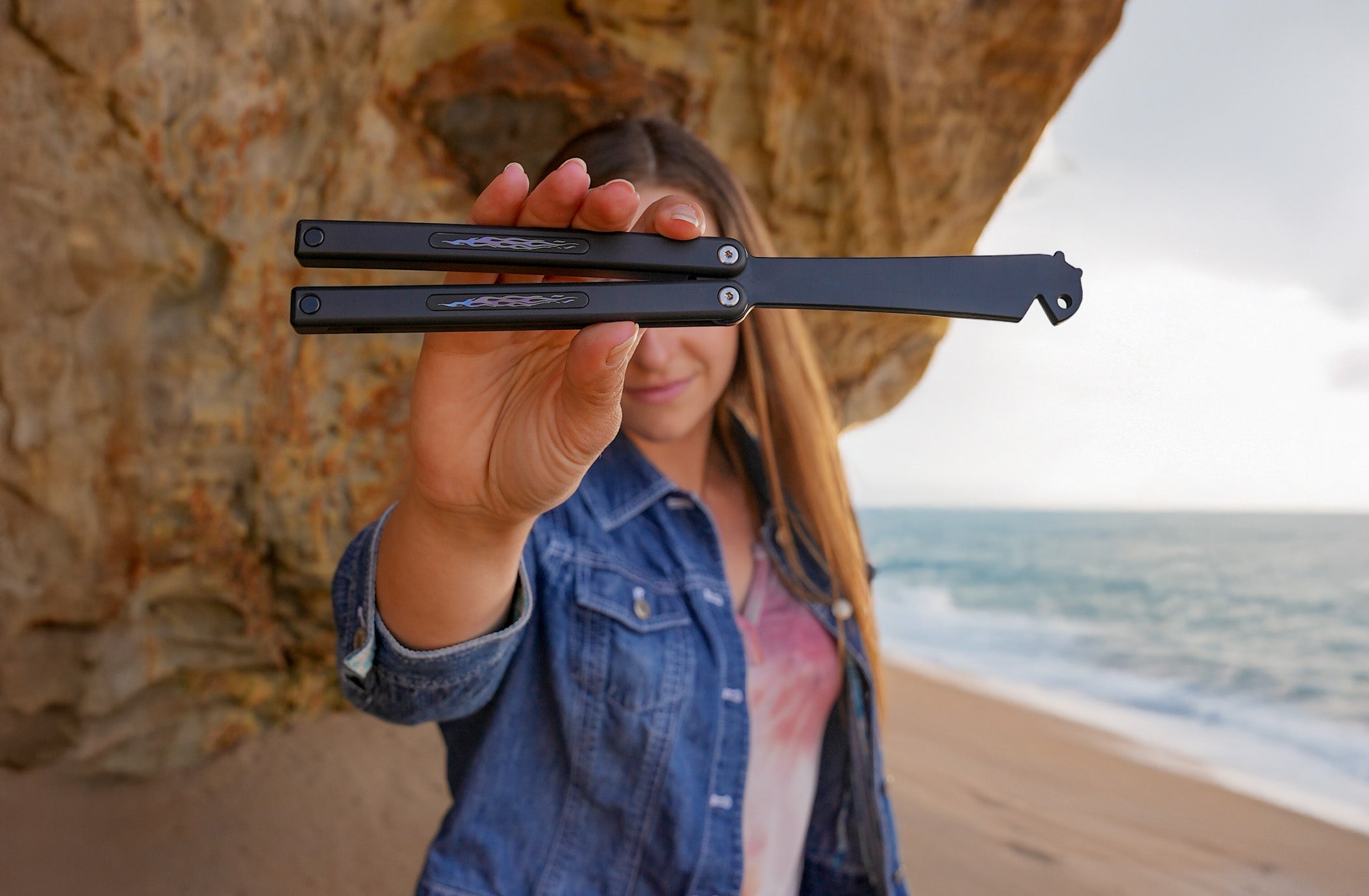 sea paradise アクリル画 ArtSea Balisong – Artsea Flips Balisong